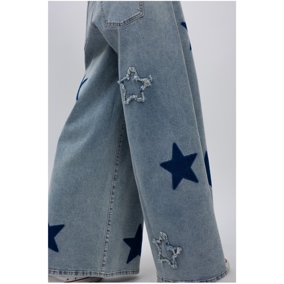 Bluevelvet Light Wash Star Patch Print Wide leg Denim Jeans Pants - Picture 3 of 4
